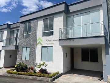 Se vende casa en el Norte de Armenia Quindío en conjunto cerrado