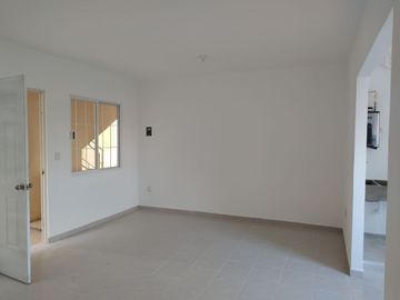 DEPARTAMENTO EN P/B FRACC. ITACA AL SUR PONIENTE DE TGZ