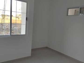 DEPARTAMENTO EN P/B FRACC. ITACA AL SUR PONIENTE DE TGZ