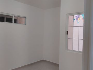 DEPARTAMENTO EN P/B FRACC. ITACA AL SUR PONIENTE DE TGZ