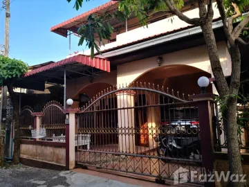 4 Bedroom House for sale in Sateng, Yala