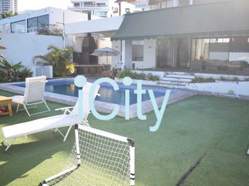 Casa en venta en IQUIQUE
