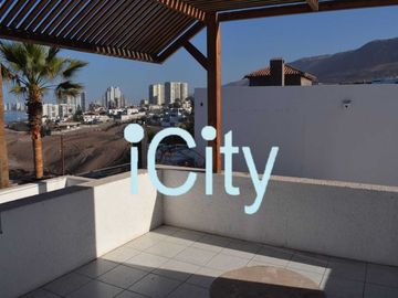 Casa en venta en IQUIQUE