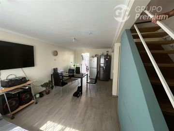 Casa en Venta en Eyzaguirre - Sgto. Menadier P.A.