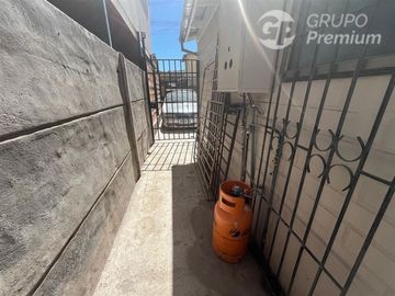 Casa en Venta en Eyzaguirre - Sgto. Menadier P.A.