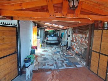 Casa en Venta en Lipimavida con rancura