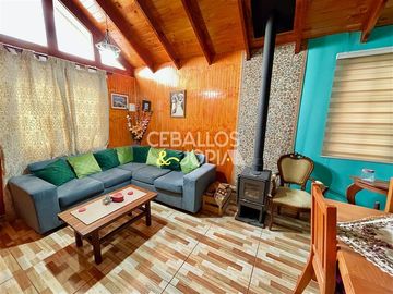 Casa en Venta en 2 casas en Marga Marga , Quilpué