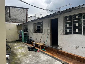 Casa en venta sector jipijapa