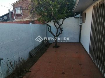 Casa en Venta en camino Melipilla / Av. 3 Pte.