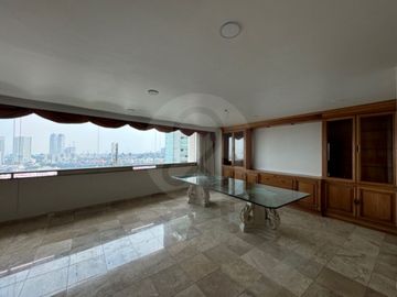 Residencial La Perla Departamento en venta en Bosques de las Lomas