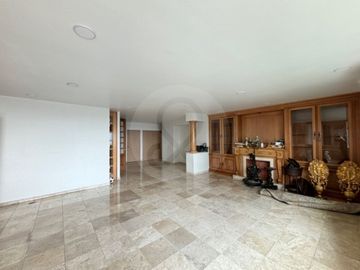 Residencial La Perla Departamento en venta en Bosques de las Lomas