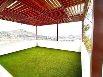 ESTRENA EXTRAORDINARIA CASA EN VENTA, FRACC. ALTUS LAGO ESMERALDA.