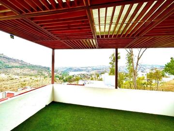 ESTRENA EXTRAORDINARIA CASA EN VENTA, FRACC. ALTUS LAGO ESMERALDA.