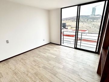 ESTRENA EXTRAORDINARIA CASA EN VENTA, FRACC. ALTUS LAGO ESMERALDA.