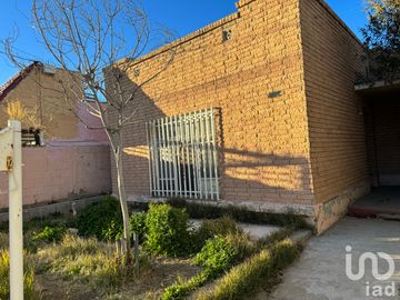 Casa en venta Melqulquiades Alanis casi esquina con Lopez Mateos   Cd Juarez