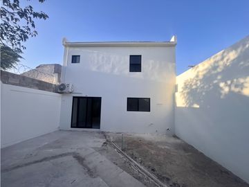 Casa equipada de 3 Recámaras. Pradera Dorada Juárez Chih.
