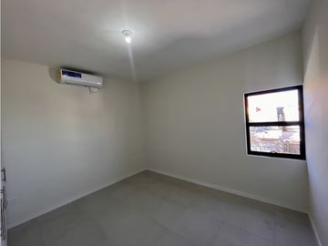 Casa equipada de 3 Recámaras. Pradera Dorada Juárez Chih.