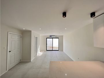 Casa equipada de 3 Recámaras. Pradera Dorada Juárez Chih.