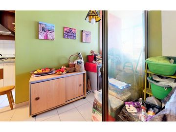 Departamento vistas libres frente plaza Las Lilas
