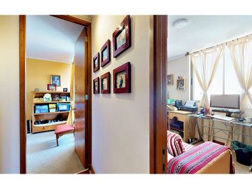 Departamento vistas libres frente plaza Las Lilas