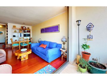 Departamento vistas libres frente plaza Las Lilas