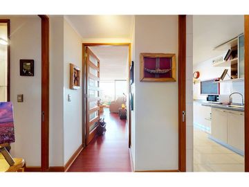 Departamento vistas libres frente plaza Las Lilas