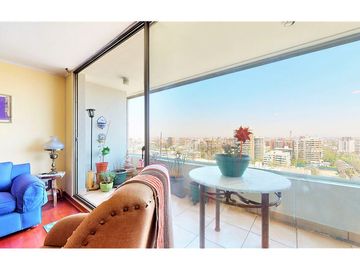 Departamento vistas libres frente plaza Las Lilas