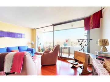 Departamento vistas libres frente plaza Las Lilas