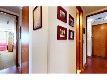 Departamento vistas libres frente plaza Las Lilas