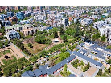 Departamento vistas libres frente plaza Las Lilas