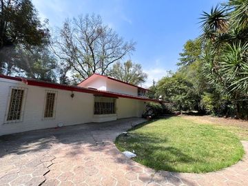 Casa en Venta como Terreno, Club de Golf Hacienda