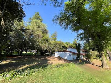 Casa en Venta como Terreno, Club de Golf Hacienda