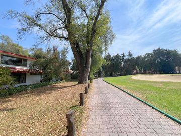 Casa en Venta como Terreno, Club de Golf Hacienda