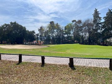 Casa en Venta como Terreno, Club de Golf Hacienda
