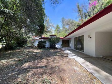 Casa en Venta como Terreno, Club de Golf Hacienda
