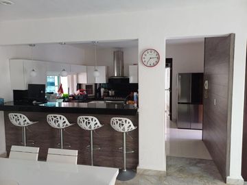 CASA EN VENTA EN RESIDENCIAL VILLA MAGNA EN CANCUN COLDWELL BANKER