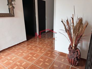 CASA EN VENTA EN COL. VILLA DEL REAL