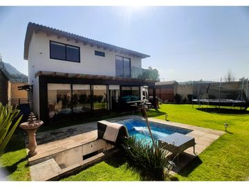 Casa en renta en Santa María Pipioltepec Valle de Bravo