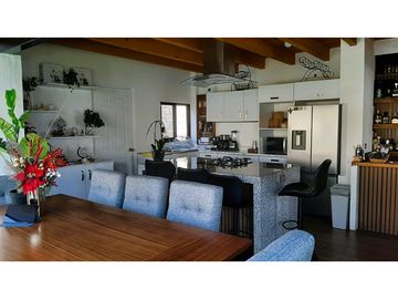 Casa en renta en Santa María Pipioltepec Valle de Bravo