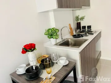 Beautiful 1 Bedroom with Pool and Garden view