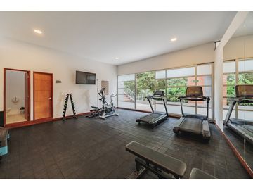 apartamento amoblado en el poblado / las santas