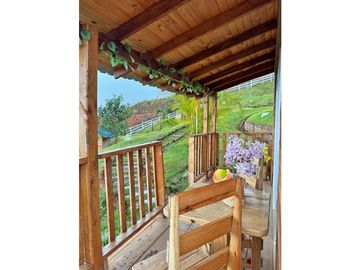 CABAÑA DE TURISMO EN VENTA, SANTA ELENA, El CERRITO
