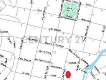 SE VENDE CASA COMO TERRENO  A  2 MIN PLAZA DE ARMAS DE HUAMANGA