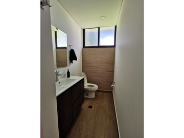 Venta  de Casa Campestre en el Retiro
