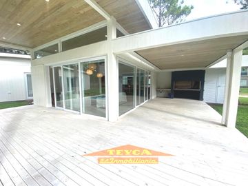 Casa en alquiler temporario 2025