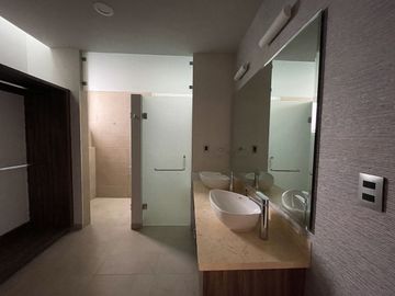 CASA EN VENTA EN HUGH GARDENS ZIBATA QUERETARO