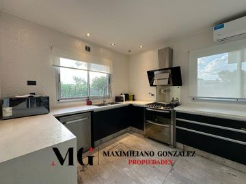 Casa en venta y alquiler, 5 ambientes. Terralagos, Canning.