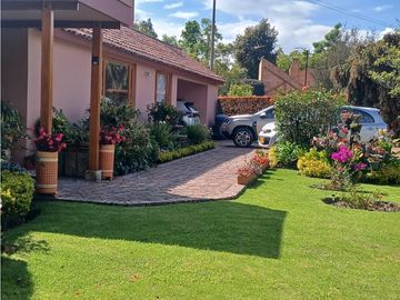 CASA CAMPESTRE - VIA GUAYMARAL (BF)