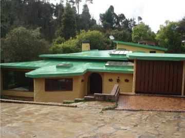 Alquilo Hermosa Casa  Vereda el Hato Vía Calera