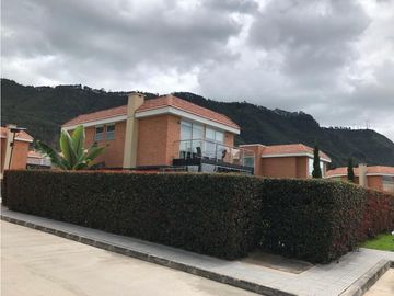 Vendemos hermosa casa campestre en@ cajicá !!